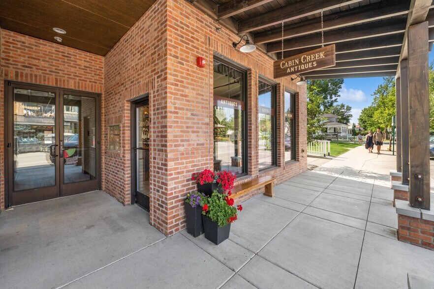 More Photos Of 325 Central Ave, Whitefish Storefront Retail Office For Sale