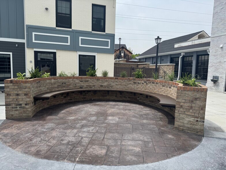 More Photos Of 1232-1300 Weathervane Ln, Akron Office For Lease