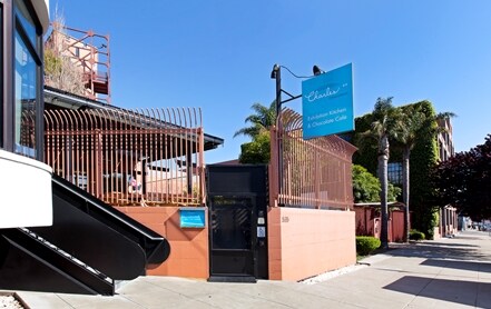 More Photos Of 535 Florida St, San Francisco Storefront Retail Office For Lease