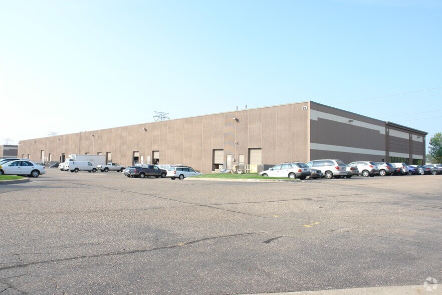 More Photos Of 171 N Cheshire Ln, Plymouth Light Manufacturing For Lease