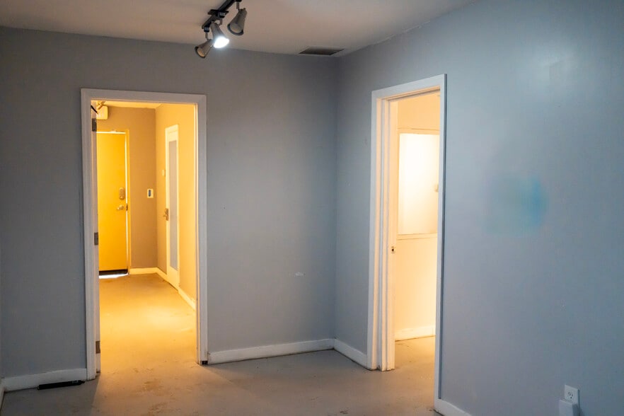 More Photos Of 16300 SW 137th Ave, Miami Warehouse For Sale