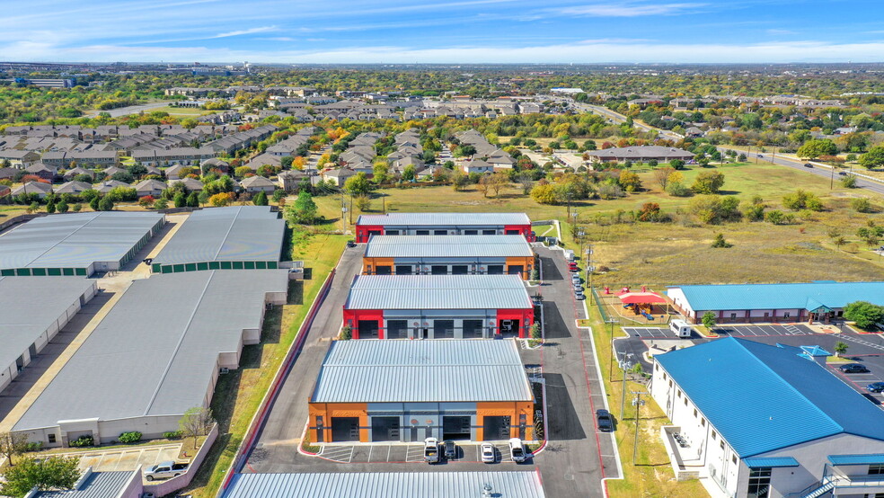 More Photos Of 2100 Double Creek Dr, Round Rock Warehouse For Lease