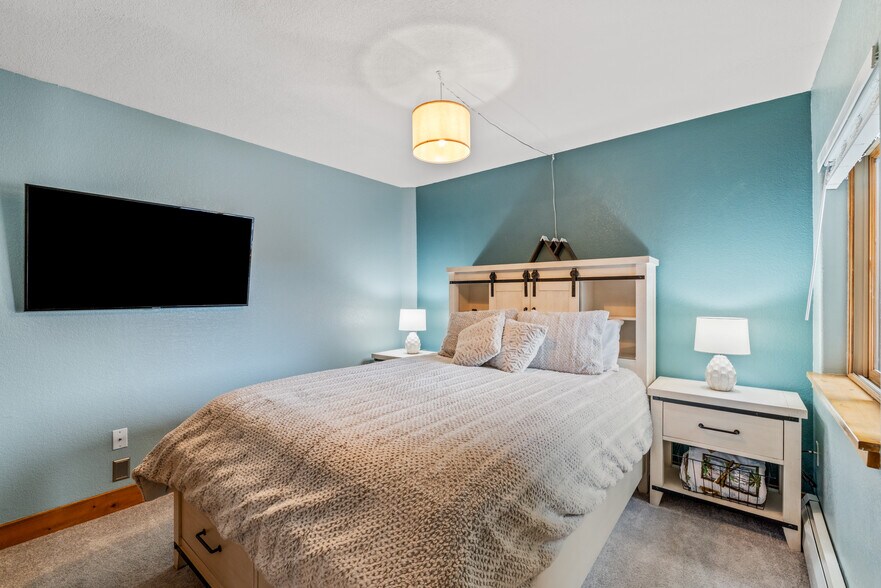 More Photos Of 730 Yampa St, Steamboat Springs Multifamily For Sale