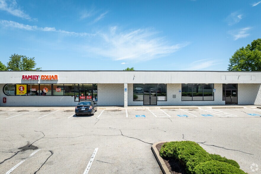 More Photos Of 570 Pontiac Ave, Cranston Freestanding For Lease