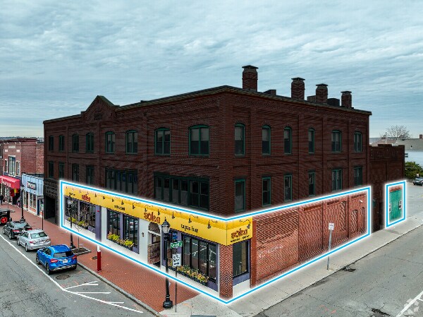 More Photos Of 380-390 Moody St, Waltham Apartments For Sale