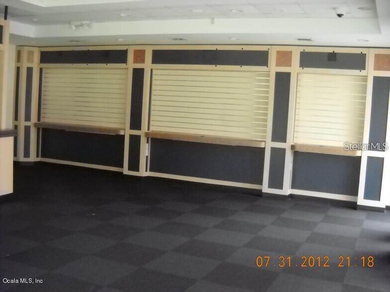 More Photos Of 3558 SW College Rd, Ocala Unknown For Lease