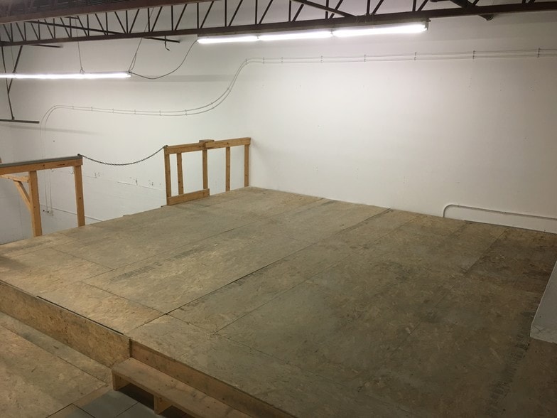 More Photos Of 12726-12832 141st St NW, Edmonton Flex For Sale