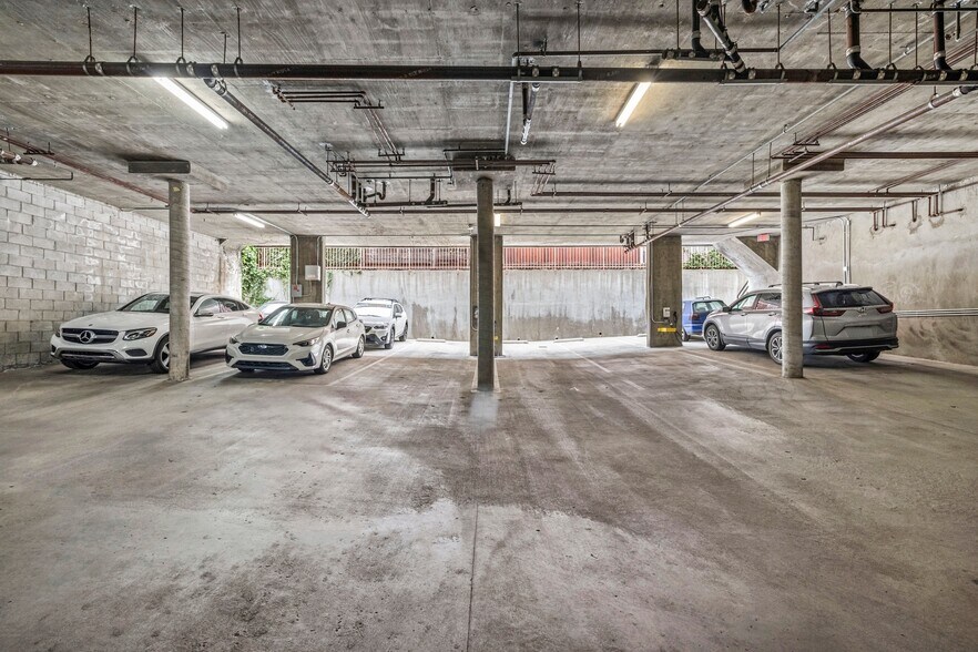 More Photos Of 4741 Radford Ave, Valley Village Apartments For Sale