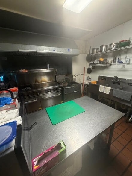 More Photos Of 520-522 Monroe Ave, Rochester Storefront Retail Residential For Sale