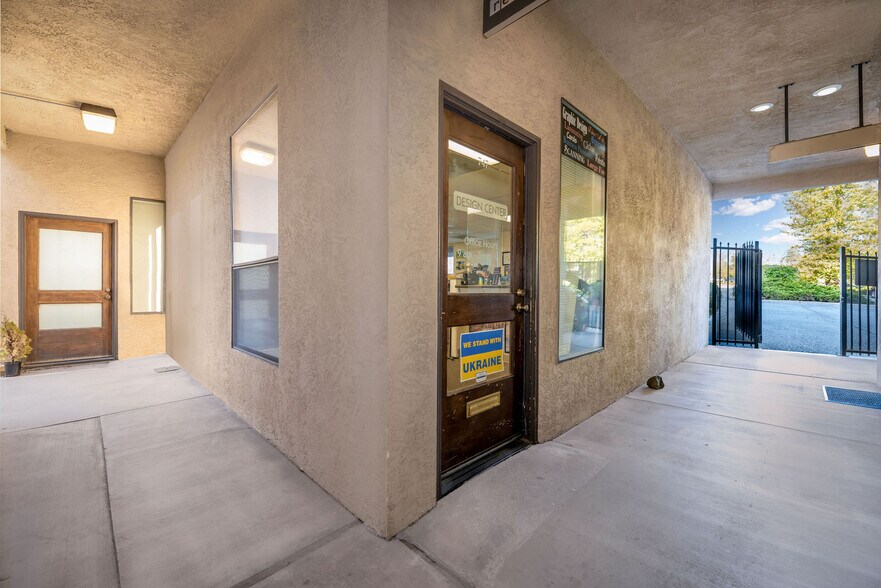 More Photos Of 741-749 Maltman Dr, Grass Valley Office For Sale