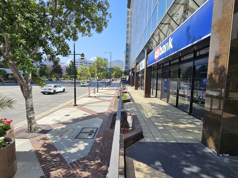 More Photos Of 600 N Brand Blvd, Glendale Medical For Lease