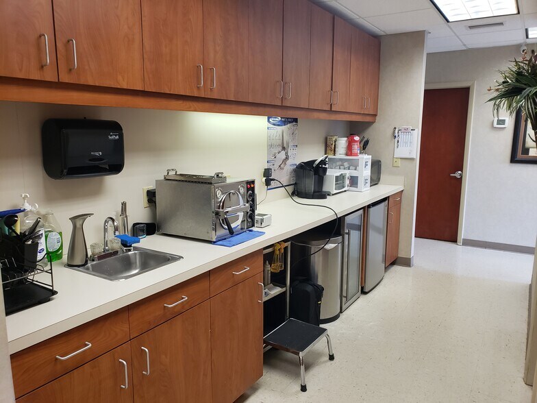 More Photos Of 510 W Main St, Bartow Coworking Space