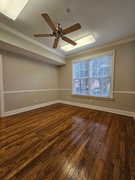 More Photos Of 321 Billingsly Ct, Franklin Loft Creative Space For Lease