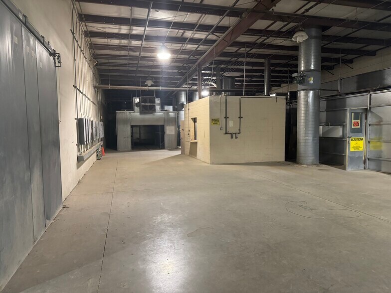 More Photos Of 1520 W Battaglia Rd, Eloy Manufacturing For Lease