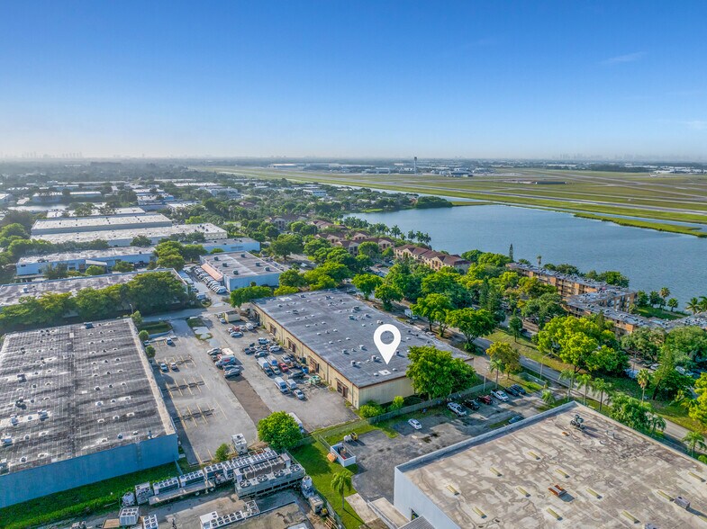 More Photos Of 5401-5491 NW 159th St, Hialeah Warehouse For Lease