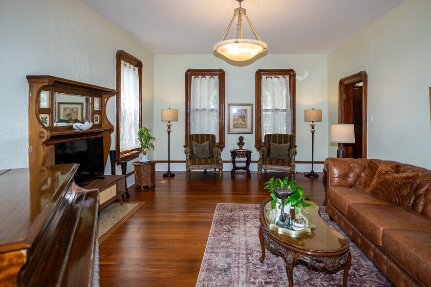 More Photos Of 33 Old Mission Ave, Saint Augustine Specialty For Sale