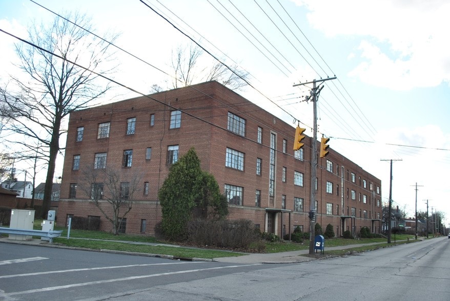 More Photos Of 2360 Noble Rd, Cleveland Heights Apartments For Sale