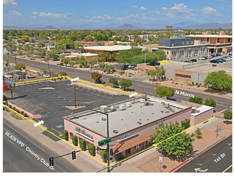 More Photos Of 105 N Country Club Dr, Mesa Restaurant For Sale