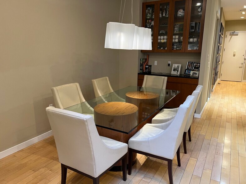 More Photos Of 156 W 29th St, New York Office For Sale