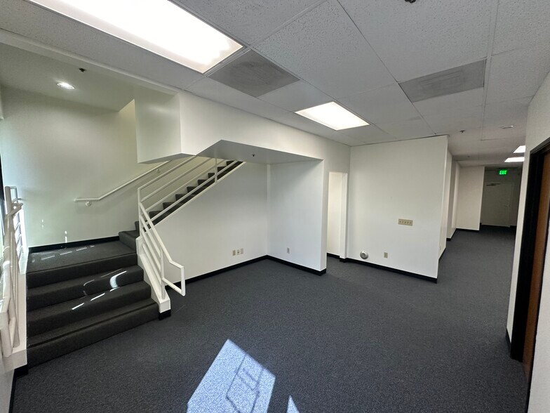 More Photos Of 1241 Old Temescal Rd, Corona Warehouse For Lease