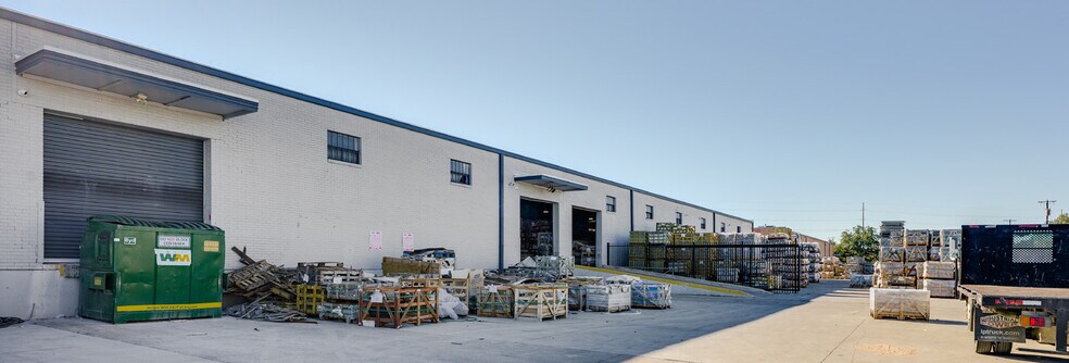 More Photos Of 8821 Directors Row, Dallas Warehouse For Sale