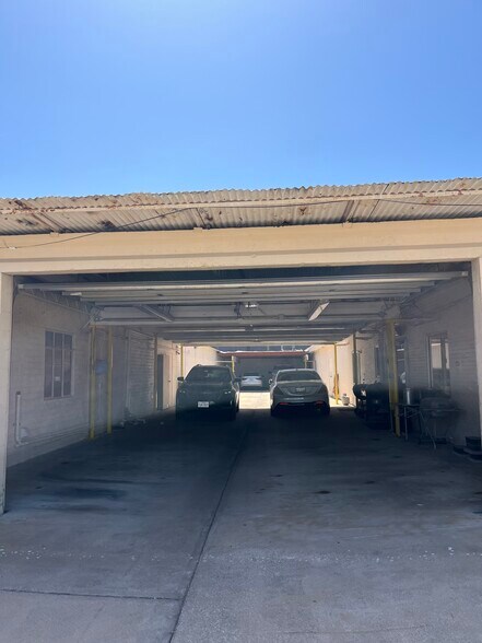 More Photos Of 400 E St Elmo Rd, Austin Unknown For Lease