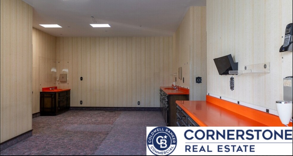 More Photos Of 1216 E 2nd St, Casper Office For Sale