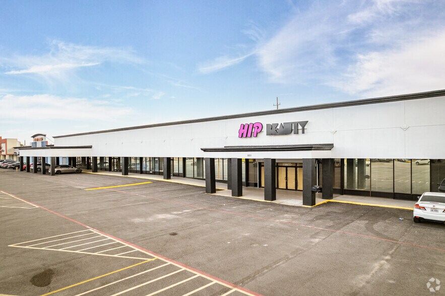 More Photos Of 501 Murphy Rd, Stafford Freestanding For Lease