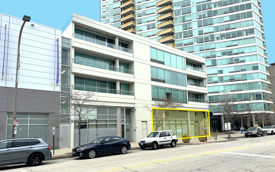 Primary Photo Of 1700 Maple Ave, Evanston Freestanding For Lease