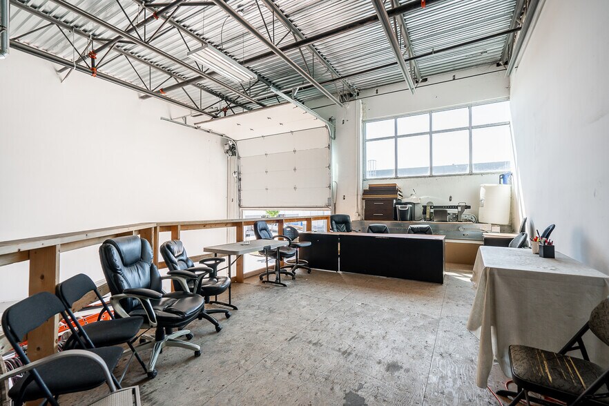 More Photos Of 18643 52nd Ave, Surrey Warehouse For Sale