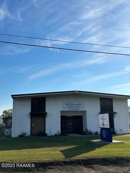 Primary Photo Of 933 Ridge Rd, Duson Service For Lease