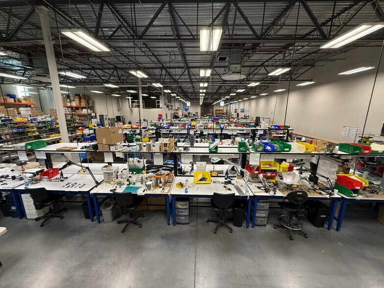 More Photos Of 12875 S Minuteman Dr, Draper Light Manufacturing For Lease