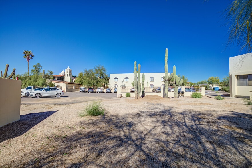 More Photos Of 8711 E Pinnacle Peak Rd, Scottsdale Unknown For Sale