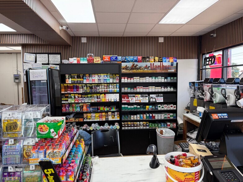 More Photos Of 1708 S Mobberly Ave, Longview Service Station For Sale