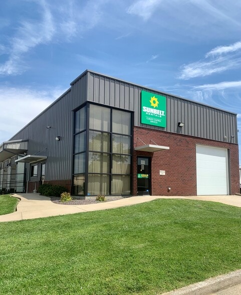 Primary Photo Of 1241 Metro Ave, Evansville Industrial For Lease