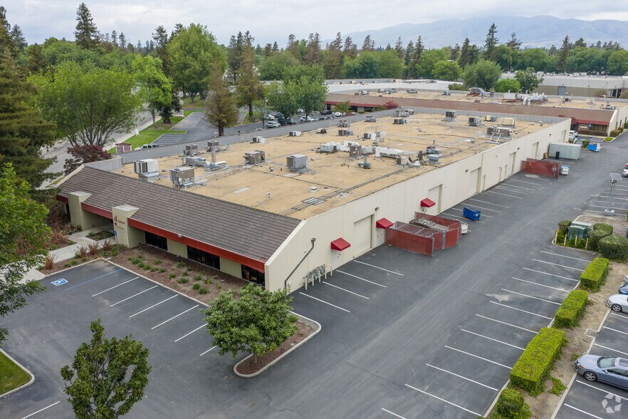 More Photos Of 2140-2150 Bering Dr, San Jose Unknown For Lease