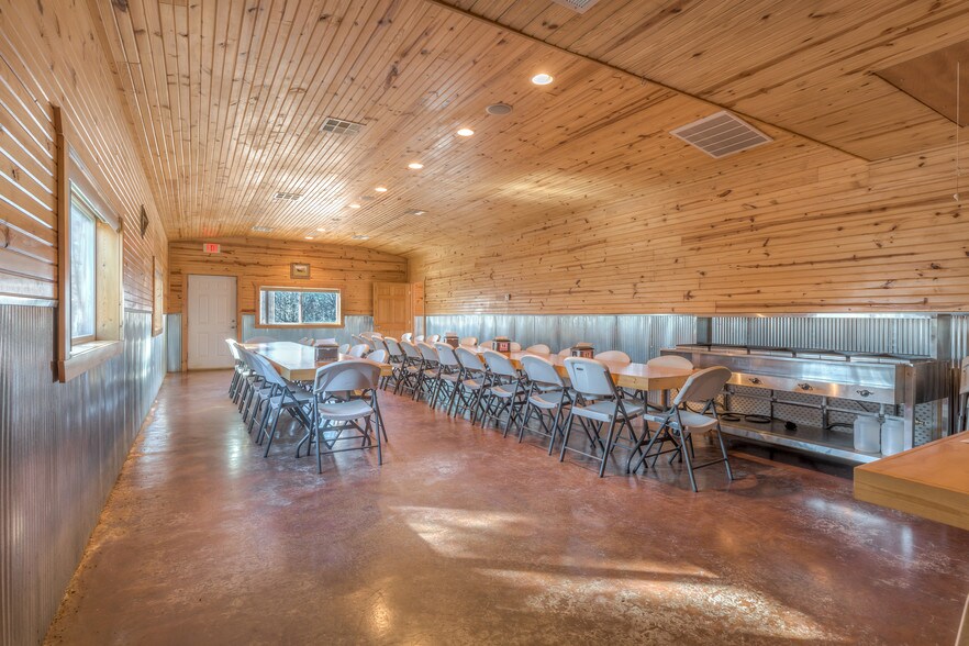 More Photos Of 29301 Hwy 82 Hwy, Park Hill Restaurant For Sale