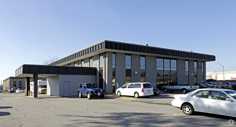 More Photos Of 4176 S Plaza Trl, Virginia Beach Office For Lease