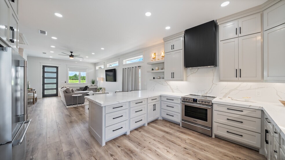 More Photos Of 2924 Ruger Dr, Royse City Service For Lease