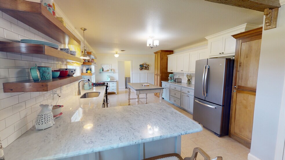 More Photos Of 16712 County Road 1580, Ada Sports And Entertainment For Sale