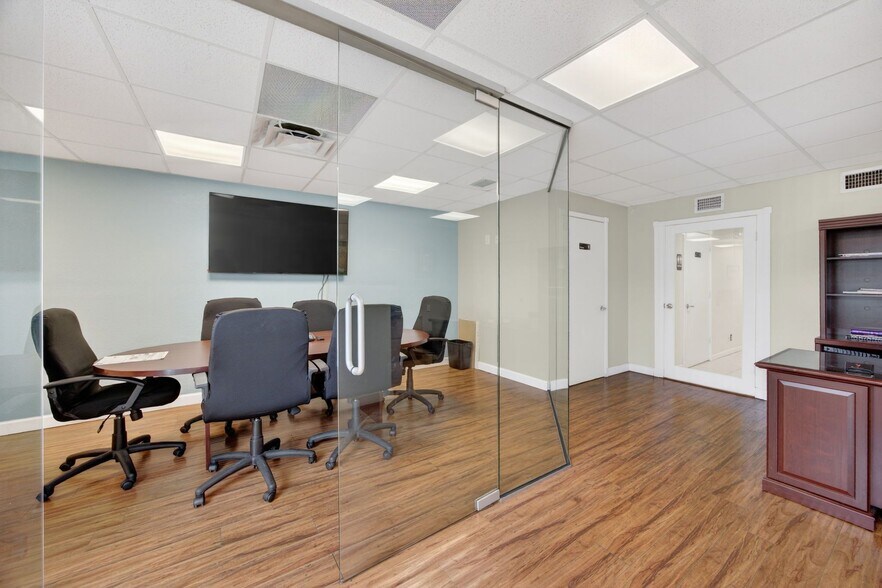 More Photos Of 16155 SW 117th Ave, Miami Light Distribution For Sale