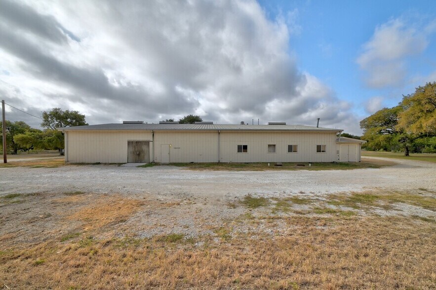 More Photos Of 5916 Hwy 290 West, Dripping Springs Light Manufacturing For Sale