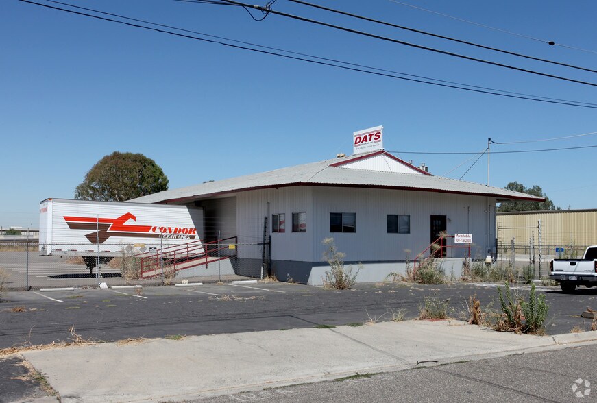Primary Photo Of 1443 Lone Palm Ave, Modesto Warehouse For Lease