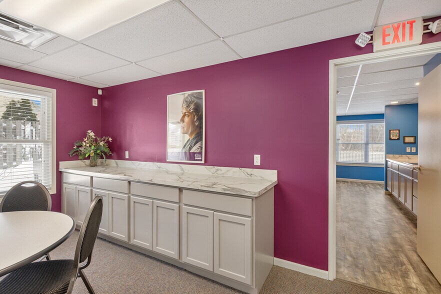 More Photos Of 5758 Cooley Lake Rd, Waterford Daycare Center For Sale