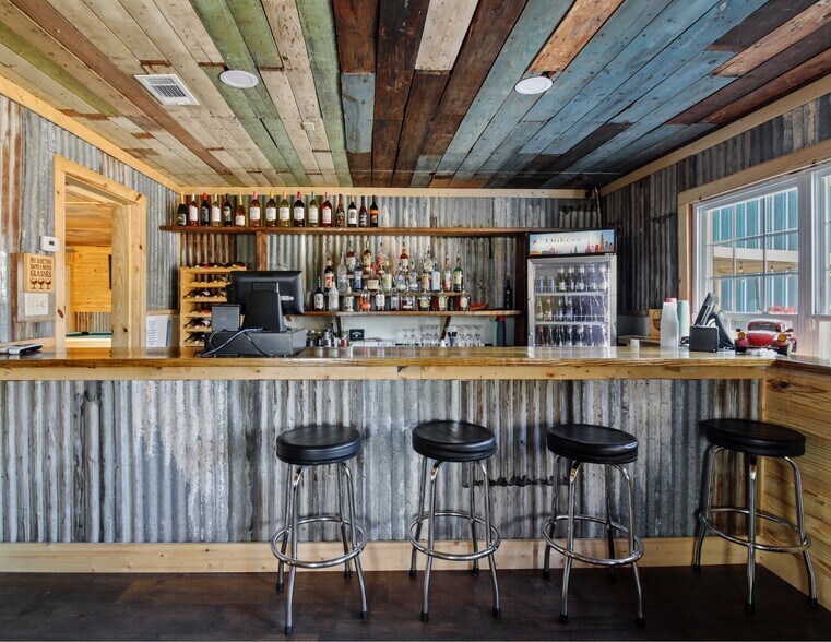 More Photos Of 1450 FM 279, Ben Wheeler Restaurant For Sale