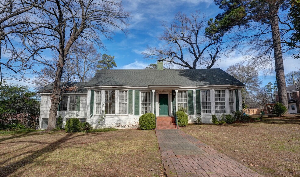 Primary Photo Of 12 Oak Hill Pl, Texarkana Office For Sale