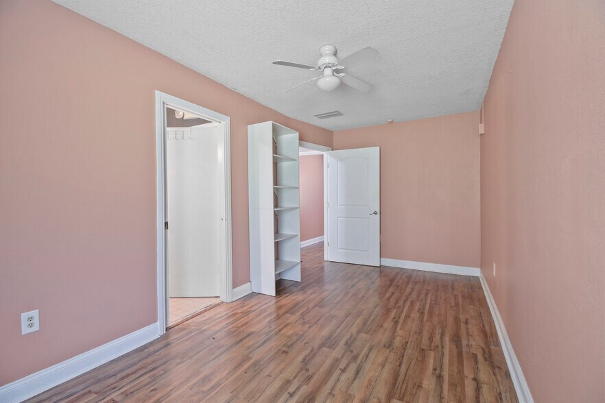 More Photos Of 2706 Old Moultrie Rd, Saint Augustine Medical For Lease