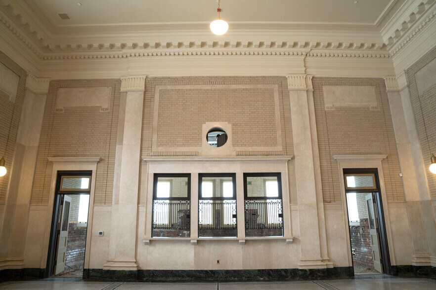 More Photos Of 901 Hay St, Pittsburgh General Retail For Lease
