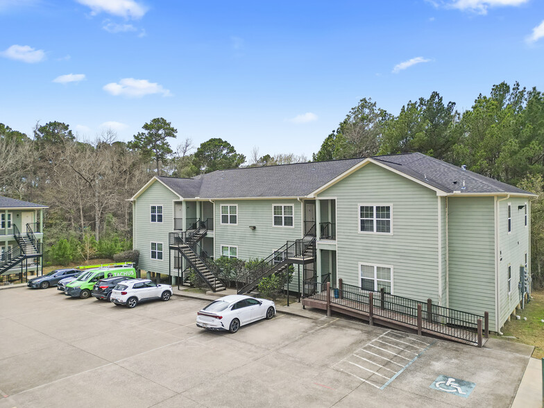 More Photos Of 409 Beto St, Huntsville Apartments For Sale