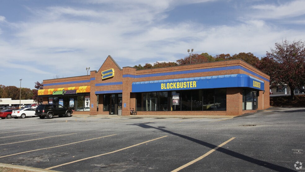 More Photos Of 3100 N Main St, Anderson Unknown For Lease